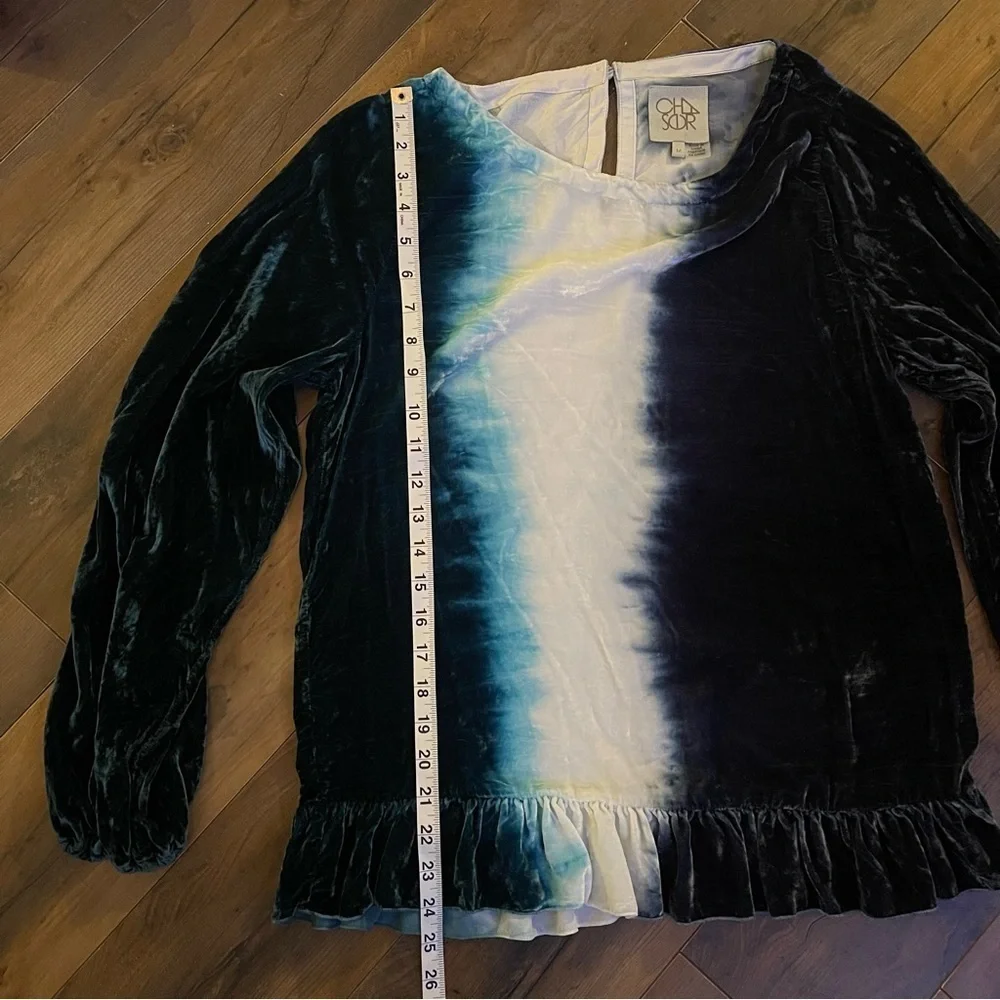 Chaser velour top- Medium